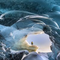 Vatnajokull-Ice-Cave&copy;Kerry-Koepping-500x500